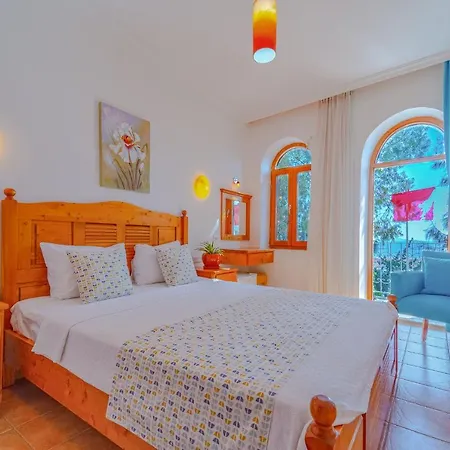 Turkuaz Pansiyon Kalkan Exterior photo