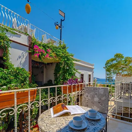Turkuaz Pansiyon Kalkan Exterior photo