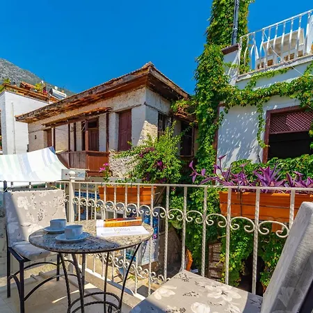 Turkuaz Pansiyon Kalkan Exterior photo